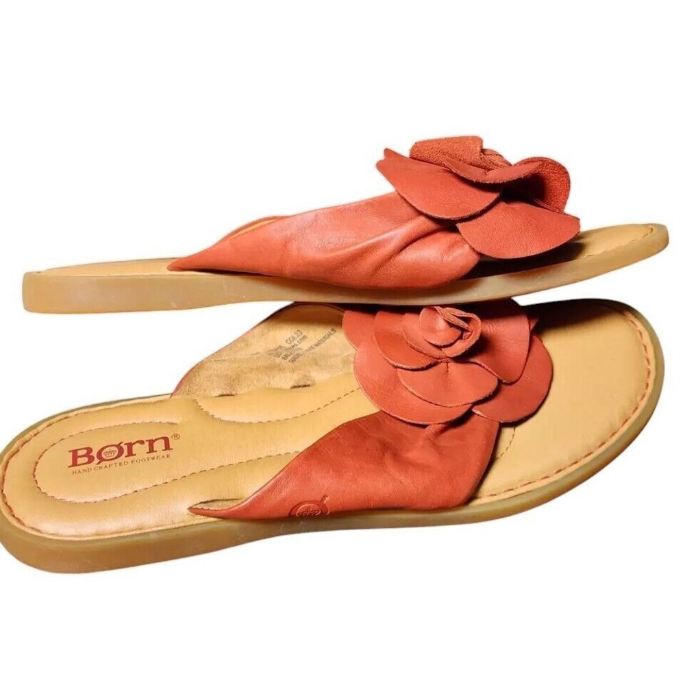 BORN Izzy Leather Thong Sandals Size 9 Orange Flower Comfort
